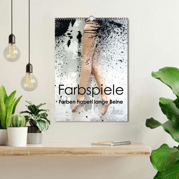 Produktbild: Farbspiele &ndash; Farben haben lange Beine (Wandkalender 2026 DIN A3 hoch), CALVENDO Monatskalender