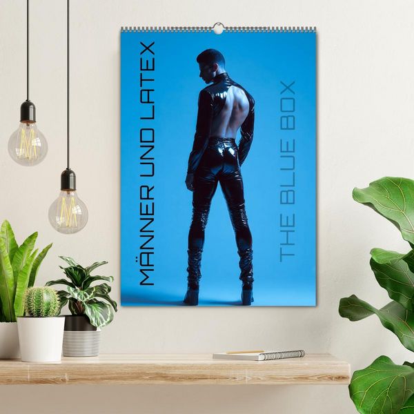 Produktbild: M&auml;nner und Latex (Wandkalender 2026 DIN A2 hoch), CALVENDO Monatskalender