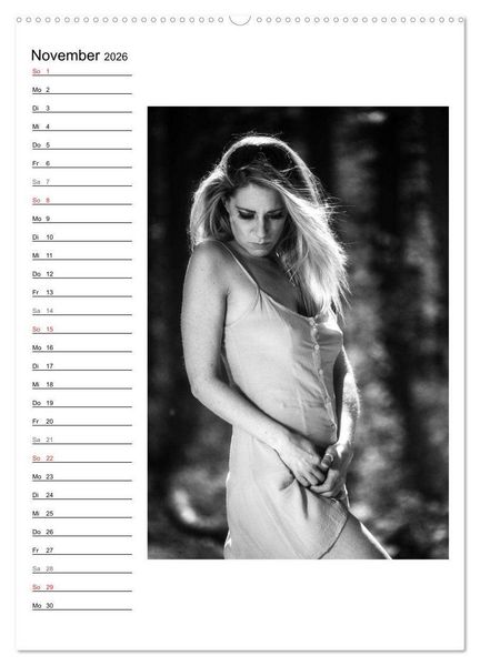 Produktbild: Mode in schwarz und wei&szlig; (hochwertiger Premium Wandkalender 2026 DIN A2 hoch), Kunstdruck in Hochglanz