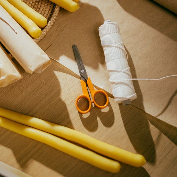 Produktbild: Fiskars Universalschere Basteln Classic Papierschere, Rechts- & Linksh&auml;nder