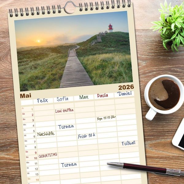 Produktbild: Familienplaner 2026 - Wundersch&ouml;nes Amrum mit 5 Spalten (Wandkalender, 21 x 45 cm) CALVENDO