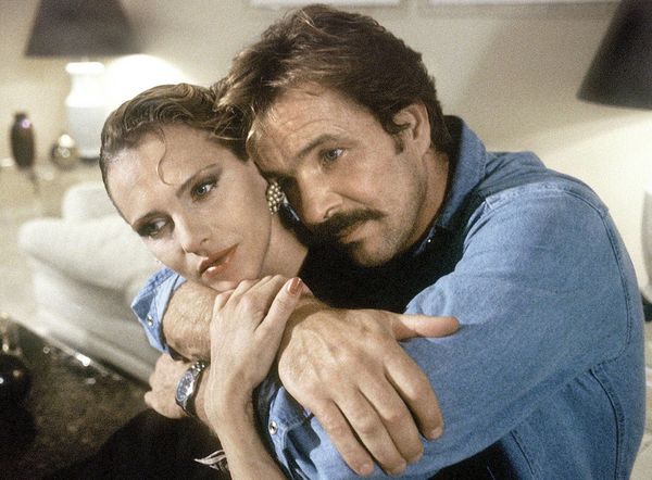 Produktbild: Tatort Duisburg - 40 Jahre Schimanski - Gesamtedition: Alle 29 Folgen inkl. "Zahn um Zahn" und "Zabou" (Fernsehjuwelen) [15 DVDs]