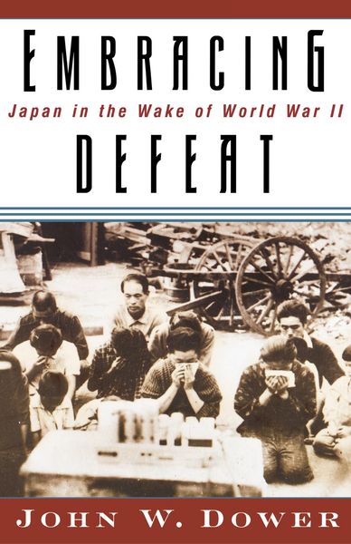 Produktbild: Embracing Defeat