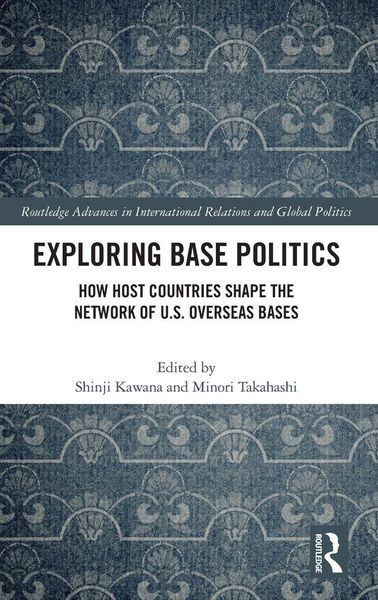 Produktbild: Exploring Base Politics