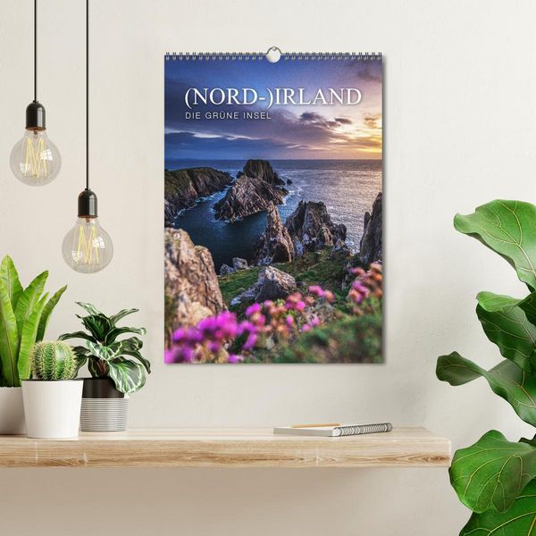 Produktbild: (Nord-)Irland - Die gr&uuml;ne Sch&ouml;nheit (Wandkalender 2026 DIN A3 hoch), CALVENDO Monatskalender