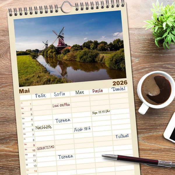 Produktbild: Familienplaner 2026 - Ostfriesland - Tour mit 5 Spalten (Wandkalender, 21 x 45 cm) CALVENDO