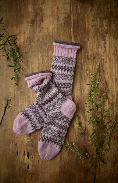 Produktbild: Romantische Socken stricken