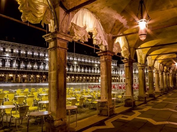 Produktbild: VENEDIG Markusplatz bei Nacht (Puzzle)