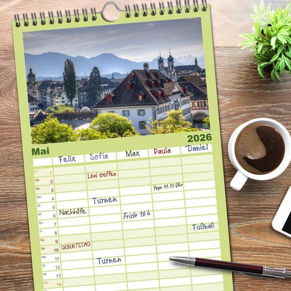 Produktbild: Familienplaner 2026 - Luzern an der Reuss mit 5 Spalten (Wandkalender, 21 x 45 cm) CALVENDO