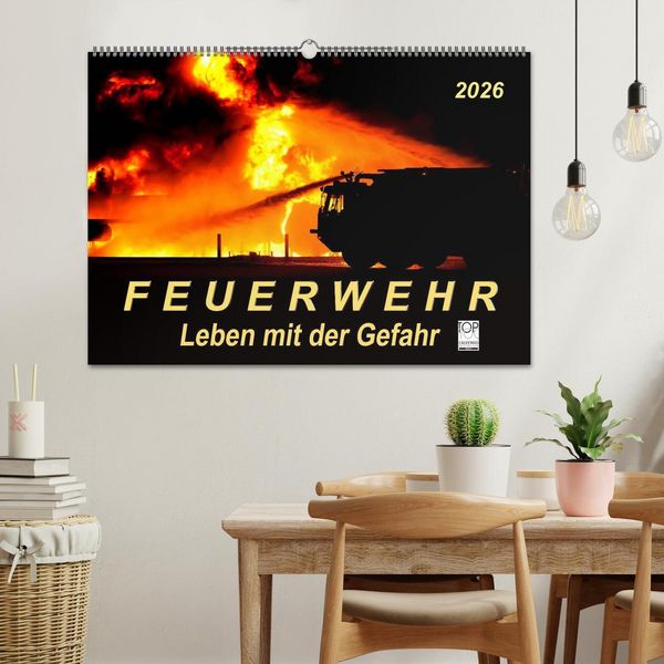 Produktbild: Feuerwehr - Leben mit der Gefahr (Wandkalender 2026 DIN A2 quer), CALVENDO Monatskalender