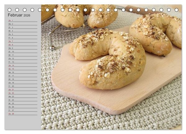 Produktbild: Frisch gebackene Brote und Br&ouml;tchen (Tischkalender 2026 DIN A5 quer), CALVENDO Monatskalender