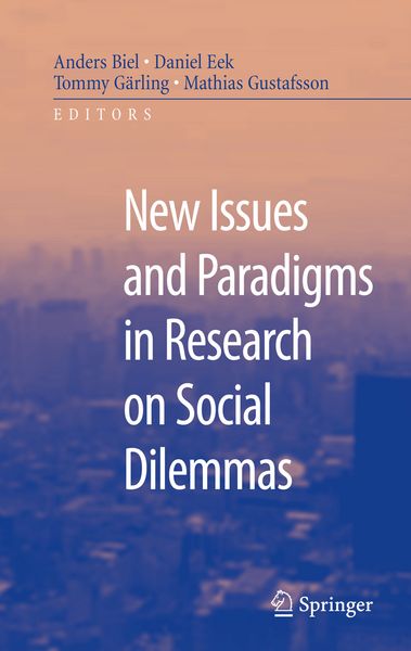 Produktbild: New Issues and Paradigms in Research on Social Dilemmas