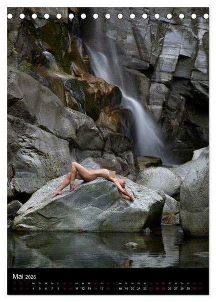 Produktbild: Wasserf&auml;lle im Tessin - Aktaufnahmen an sch&ouml;nen Wasserf&auml;llen in der S&uuml;dschweiz (Tischkalender 2026 DIN A5 hoch), CALVENDO Monatskalender