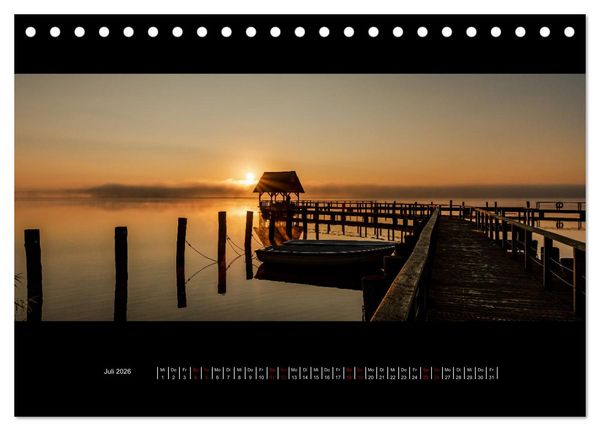 Produktbild: Kreis Ostholstein - Land und Wasser zwischen Sonnenauf- und Sonnenuntergang (Tischkalender 2026 DIN A5 quer), CALVENDO Monatskalender