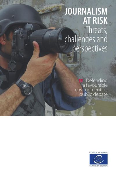 Produktbild: Journalism at risk