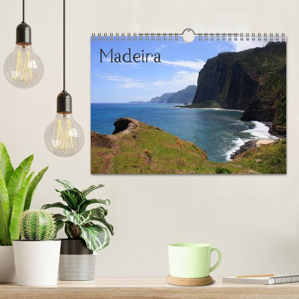 Produktbild: Madeira (Wandkalender 2026 DIN A4 quer), CALVENDO Monatskalender