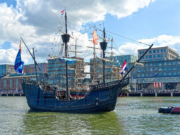 Produktbild: CALVENDO Puzzle Sensationeller Nachbau der "Victoria" von Ferdinand Magellan | 1000 Teile Lege-Gr&ouml;&szlig;e 64x48cm Foto-Puzzle f&uuml;r gl&uuml;ckliche Stunden