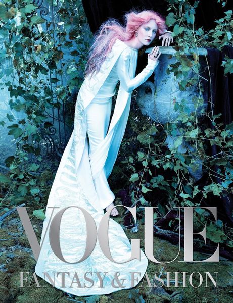 Produktbild: Vogue: Fantasy & Fashion
