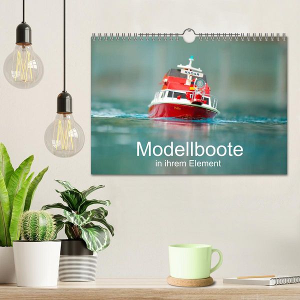 Produktbild: Modellboote in ihrem Element (Wandkalender 2026 DIN A4 quer), CALVENDO Monatskalender