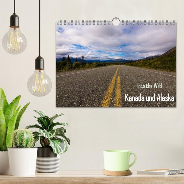Produktbild: Into the Wild - Kanada und Alaska (Wandkalender 2026 DIN A4 quer), CALVENDO Monatskalender