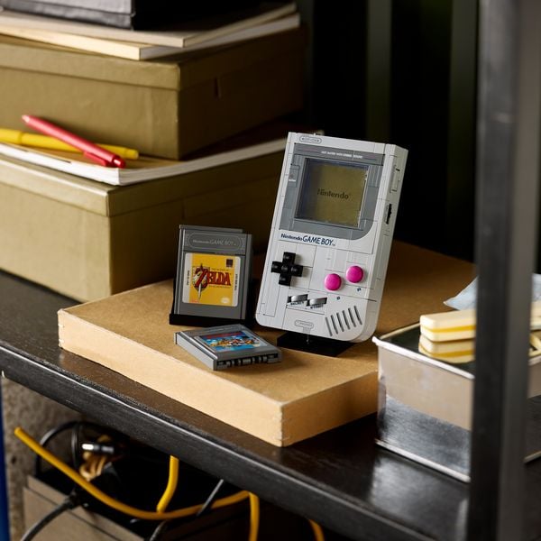 Produktbild: LEGO Super Mario Game Boy Modellbau f&uuml;r Erwachsene 72046