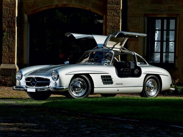 Produktbild: CALVENDO Puzzle Mercedes 300 SL Fl&uuml;gelt&uuml;rer | 1000 Teile Lege-Gr&ouml;&szlig;e 64x48cm Foto-Puzzle f&uuml;r gl&uuml;ckliche Stunden