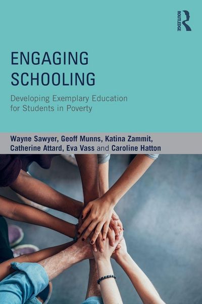Produktbild: Engaging Schooling