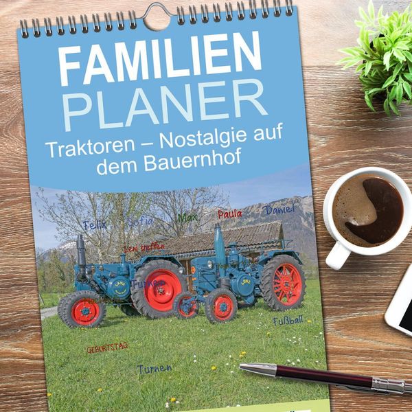 Produktbild: Familienplaner 2026 - Traktoren &ndash; Nostalgie auf dem Bauernhof mit 5 Spalten (Wandkalender, 21 x 45 cm) CALVENDO