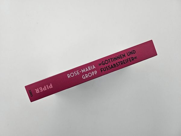 Produktbild: &raquo;G&ouml;ttinnen und Fu&szlig;abstreifer&laquo;