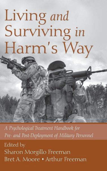 Produktbild: Living and Surviving in Harm's Way