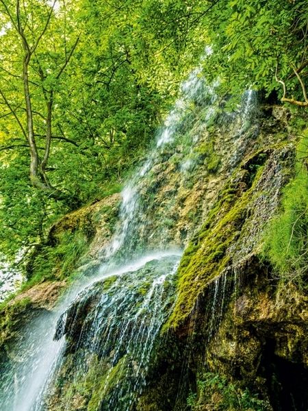 Produktbild: CALVENDO Puzzle Ein Motiv aus dem Kalender Wasserf&auml;lle in Deutschland, Frankreich und auf den Britischen Inseln | 1000 Teile Lege-Gr&ouml;&szlig;e 64x48cm Foto-Puzzle f&uuml;r gl&uuml;ckliche Stunden