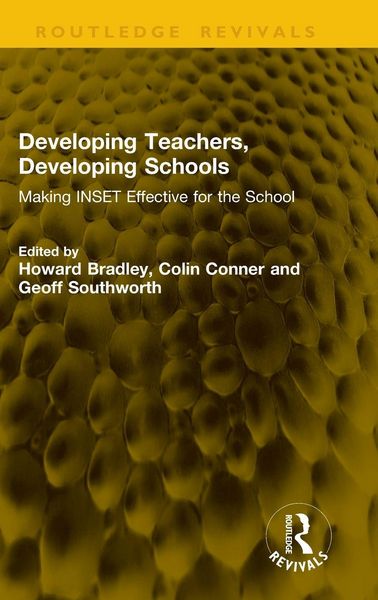 Produktbild: Developing Teachers, Developing Schools