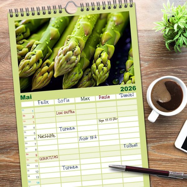 Produktbild: Familienplaner 2026 - GR&Uuml;N - Gem&uuml;se und Obst - Knackig und Frisch mit 5 Spalten (Wandkalender, 21 x 45 cm) CALVENDO