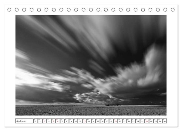Produktbild: Am Strand von St. Peter-Ording SCHWARZ-WEISS (Tischkalender 2026 DIN A5 quer), CALVENDO Monatskalender