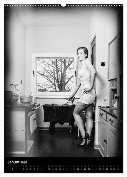 Produktbild: Nylons und Zigaretten (Wandkalender 2026 DIN A2 hoch), CALVENDO Monatskalender