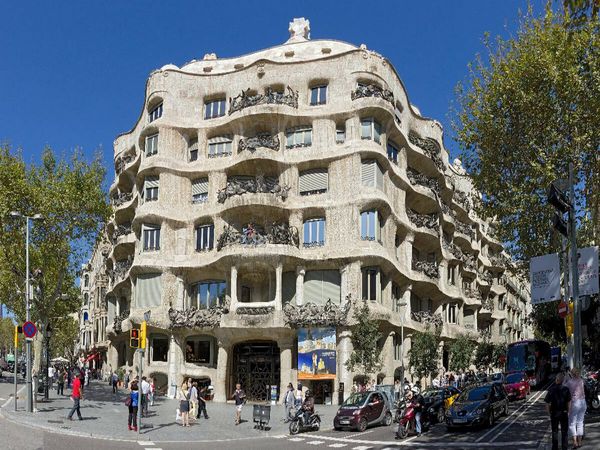 Produktbild: CALVENDO Puzzle Casa Mila? (La Pedrera) | 1000 Teile Lege-Gr&ouml;&szlig;e 64x48cm Foto-Puzzle f&uuml;r gl&uuml;ckliche Stunden
