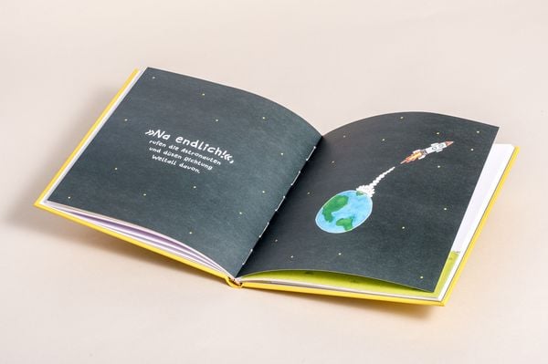 Produktbild: Schüttel den Apfelbaum - Ein Mitmachbuch. Für Kinder von 2 bis 4 Jahren. Schaukeln, schütteln, pusten, klopfen und sehen was passiert.