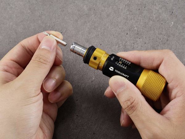 Produktbild: TOOLCRAFT TO-9627246 Elektrotechnik und Feinwerktechnik Drehmoment-Schraubendreher Gr&ouml;&szlig;e (Schraubendreher) 4 mm