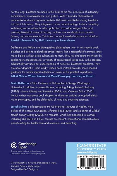 Produktbild: A Theory of Bioethics