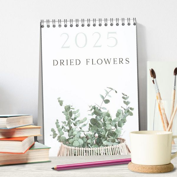Produktbild: Dried Flowers (Desk Calendar 2026 DIN A5 portrait), CALVENDO 12 Month DeskCalendar