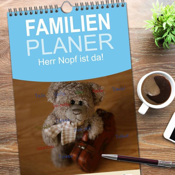 Produktbild: Familienplaner 2026 - Herr Nopf ist da! mit 5 Spalten (Wandkalender, 21 x 45 cm) CALVENDO