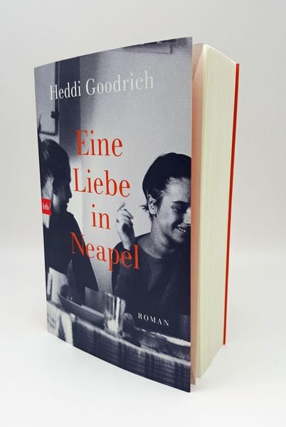 Produktbild: Eine Liebe in Neapel