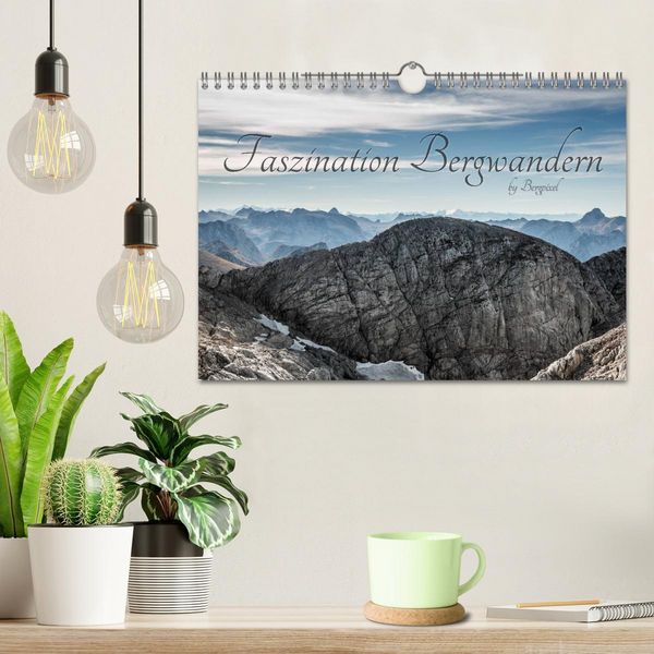 Produktbild: "Bergpixel" Faszination Bergwandern (Wandkalender 2026 DIN A4 quer), CALVENDO Monatskalender