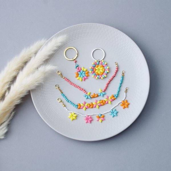 Produktbild: Mindful Mandala - Schmuckset Harmony. Mit Anleitung und Material f&uuml;r 5 Schmuckst&uuml;cke