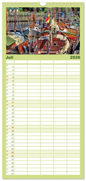 Produktbild: Familienplaner 2026 - Ostfriesland - Museumshafen Carolinensiel mit 5 Spalten (Wandkalender, 21 x 45 cm) CALVENDO