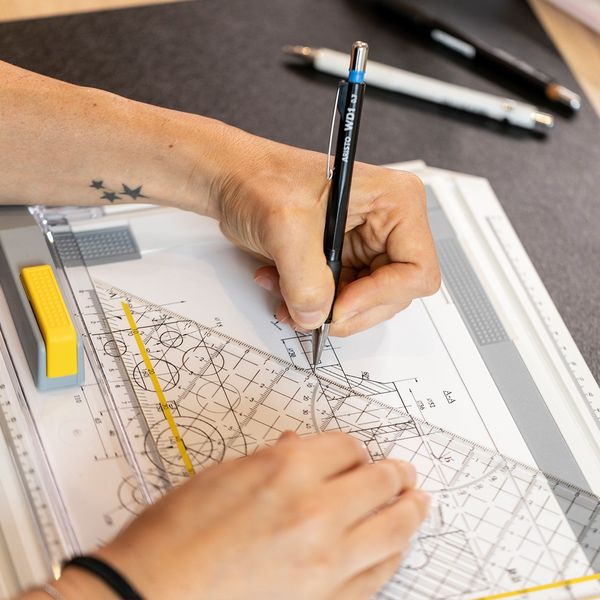 Produktbild: ARISTO Geo Board Zeichenplatte A4 Schnellzeichendreieck