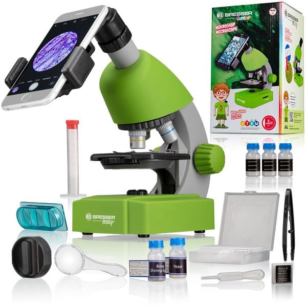 Produktbild: Bresser Junior 13122 - Kinder-Mikroskop (gr&uuml;n) mit 40-640x Vergr&ouml;&szlig;erung mit LED, Zoom-Okular, Smartphonehalter und Urzeitkrebse-Set