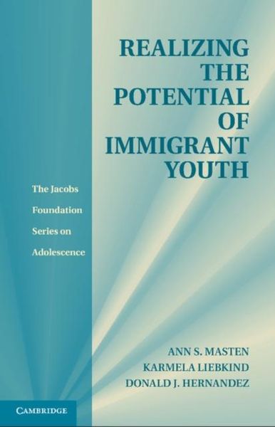 Produktbild: Realizing the Potential of Immigrant Youth