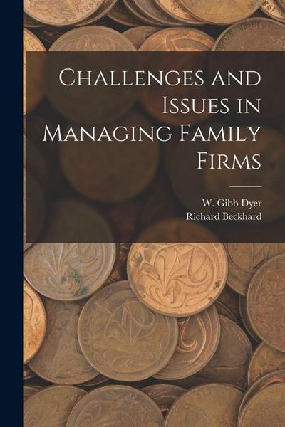 Produktbild: Challenges and Issues in Managing Family Firms