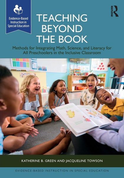 Produktbild: Teaching Beyond the Book